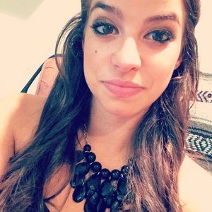 Meet your Posher, Kristen